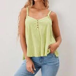 American Eagle Outfitters Light Green Camisole tank top medium
